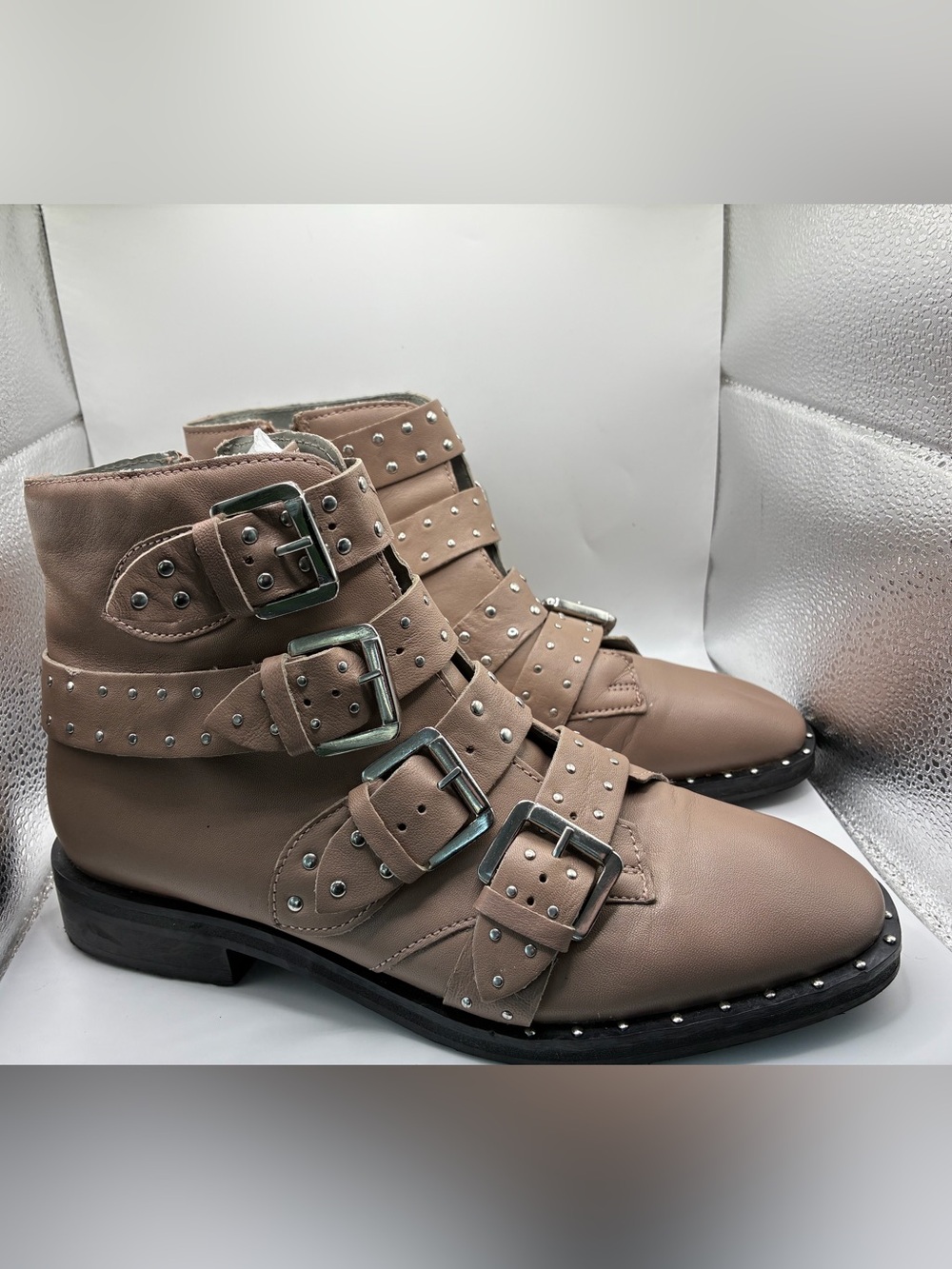 Topshop Amy Studded Tank Ankle Boots Nude Leather Multi Buckle Moto Boots 7.5 US